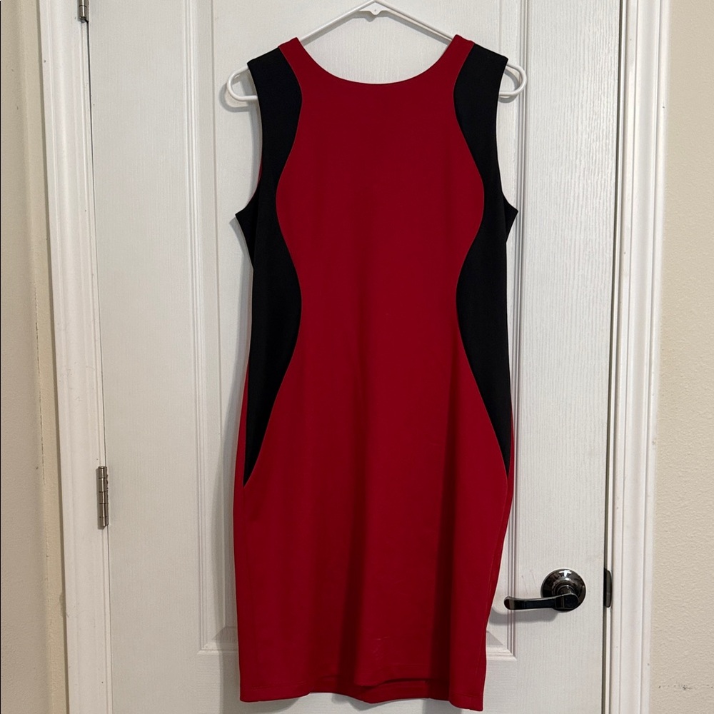 Ronni Nicole Red Sheath Dress with Black Side Panels